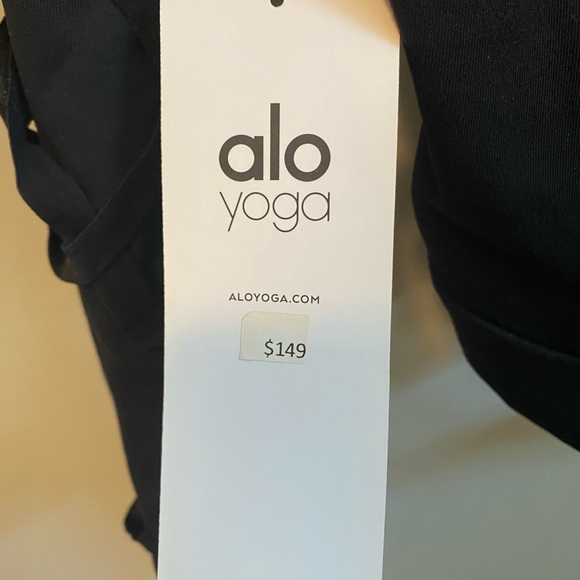 Alo yoga Bandage Long Sleeve top. Black. Size large - Picture 6 of 7